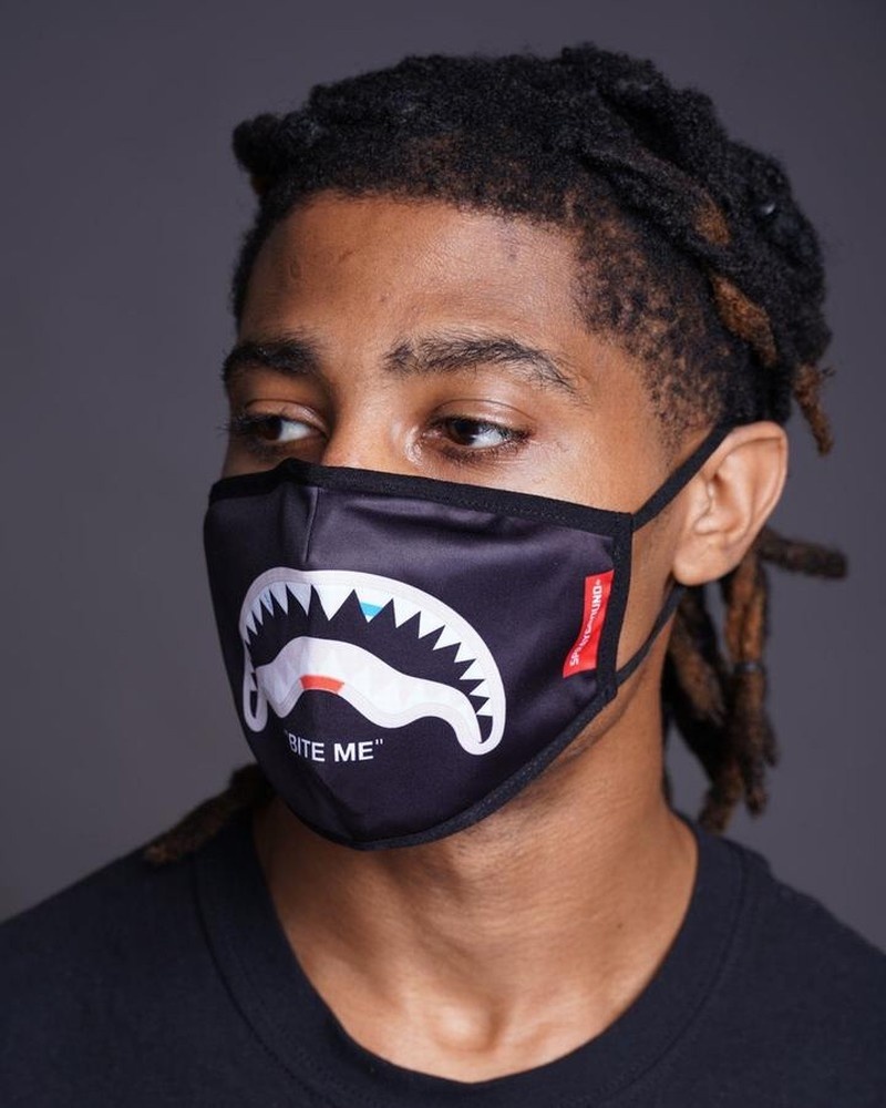 Black Sprayground Fixed Filter Bite Me Shark Fashion Women's Face Masks | 607738260
