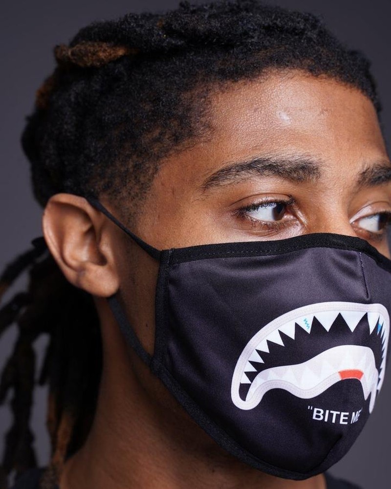 Black Sprayground Fixed Filter Bite Me Shark Fashion Women's Face Masks | 607738260