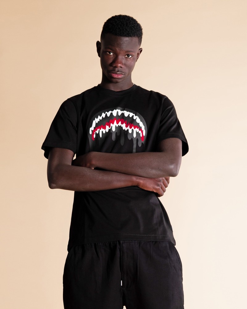 Black Sprayground Loose Smooth Men\'s T Shirts | 504353111