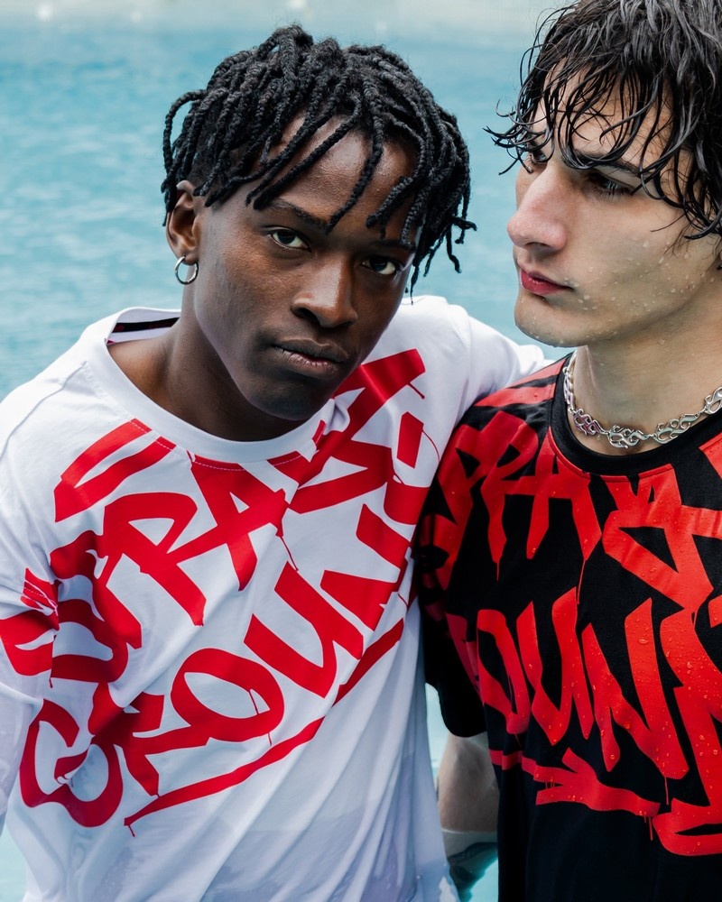 Black Sprayground Tag Men's T Shirts | 676070702