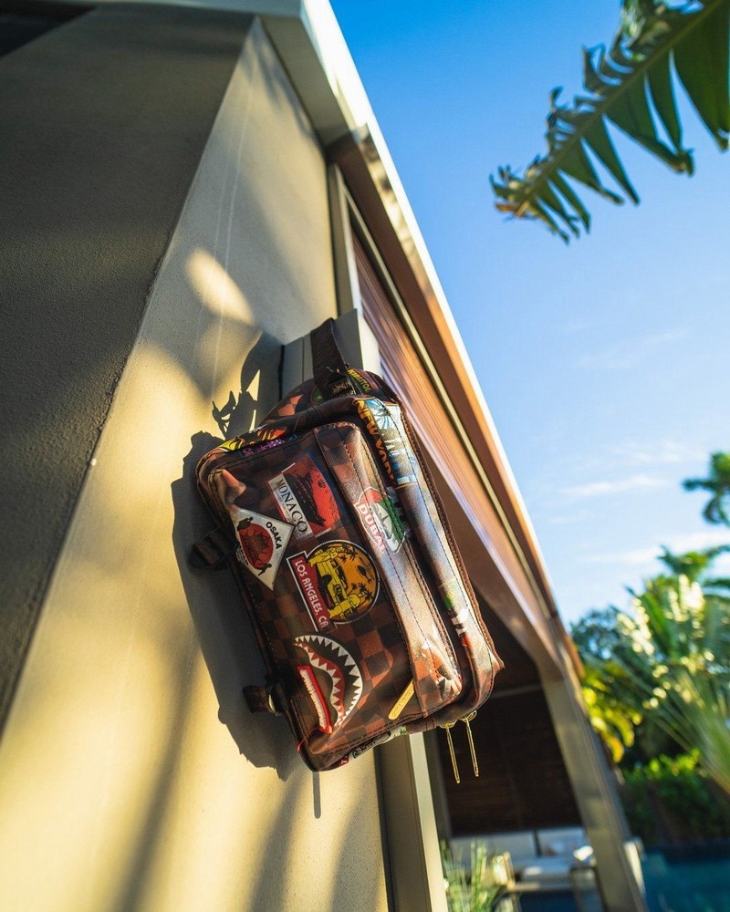 Multicolor Sprayground Global Mogul Cargo Men's Crossbody Bags | 956776100